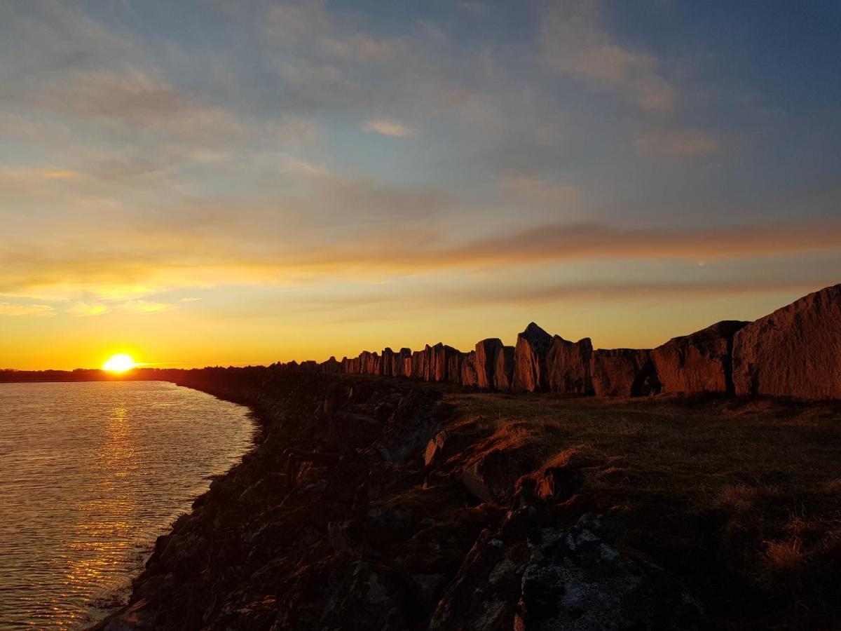 Villa Walter Lofoten With Sauna Kvalnes  エクステリア 写真