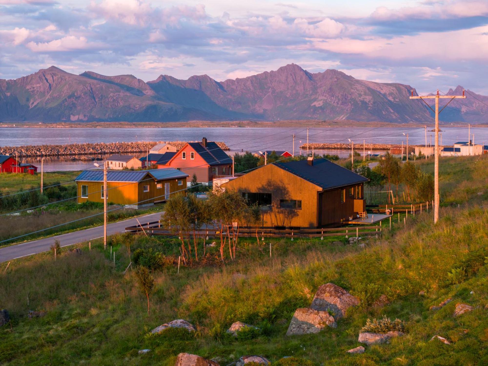 Villa Walter Lofoten With Sauna Kvalnes  エクステリア 写真