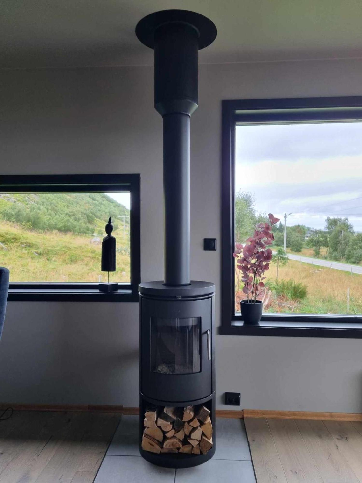 Villa Walter Lofoten With Sauna Kvalnes  エクステリア 写真